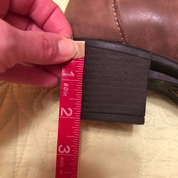 🆕 Earth Origins Brown Booties Size 8.5M - Picture 6 of 6